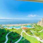 Bay View Grand Piso #10