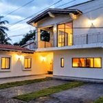 Casa Tabachines - Casa con alberca en venta